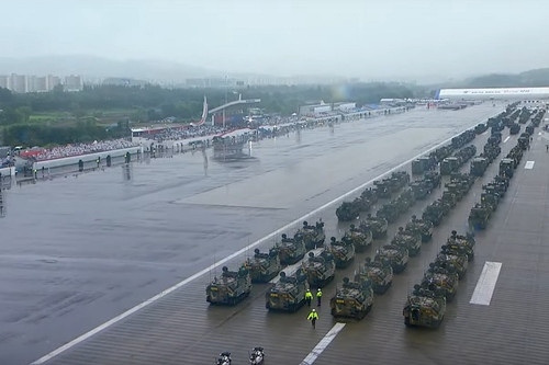 Hình ảnh Hàn Quốc duyệt binh lớn ở Seoul