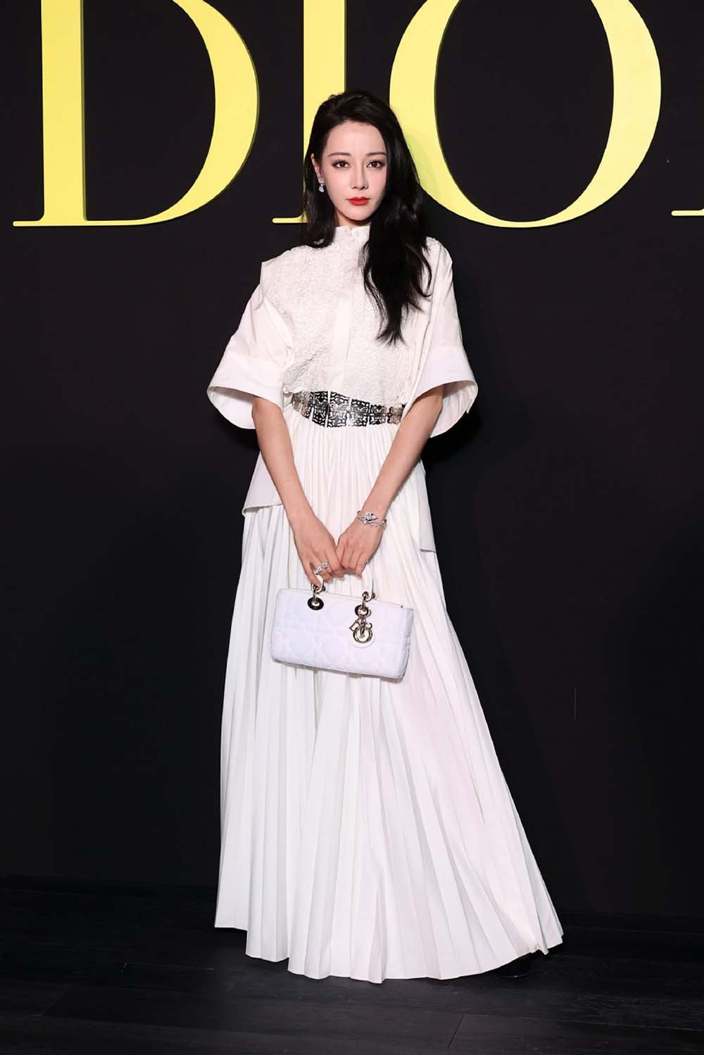 Bộ sưu tập túi xách Dior đầy thèm muốn của Jisoo Blackpink