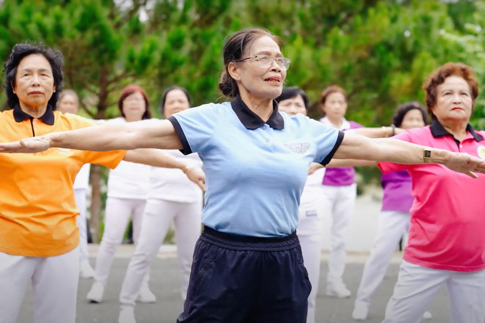 ‘Kỷ niệm tuổi vàng’ lan toả tinh thần sống khoẻ tới người cao tuổi Đà Lạt