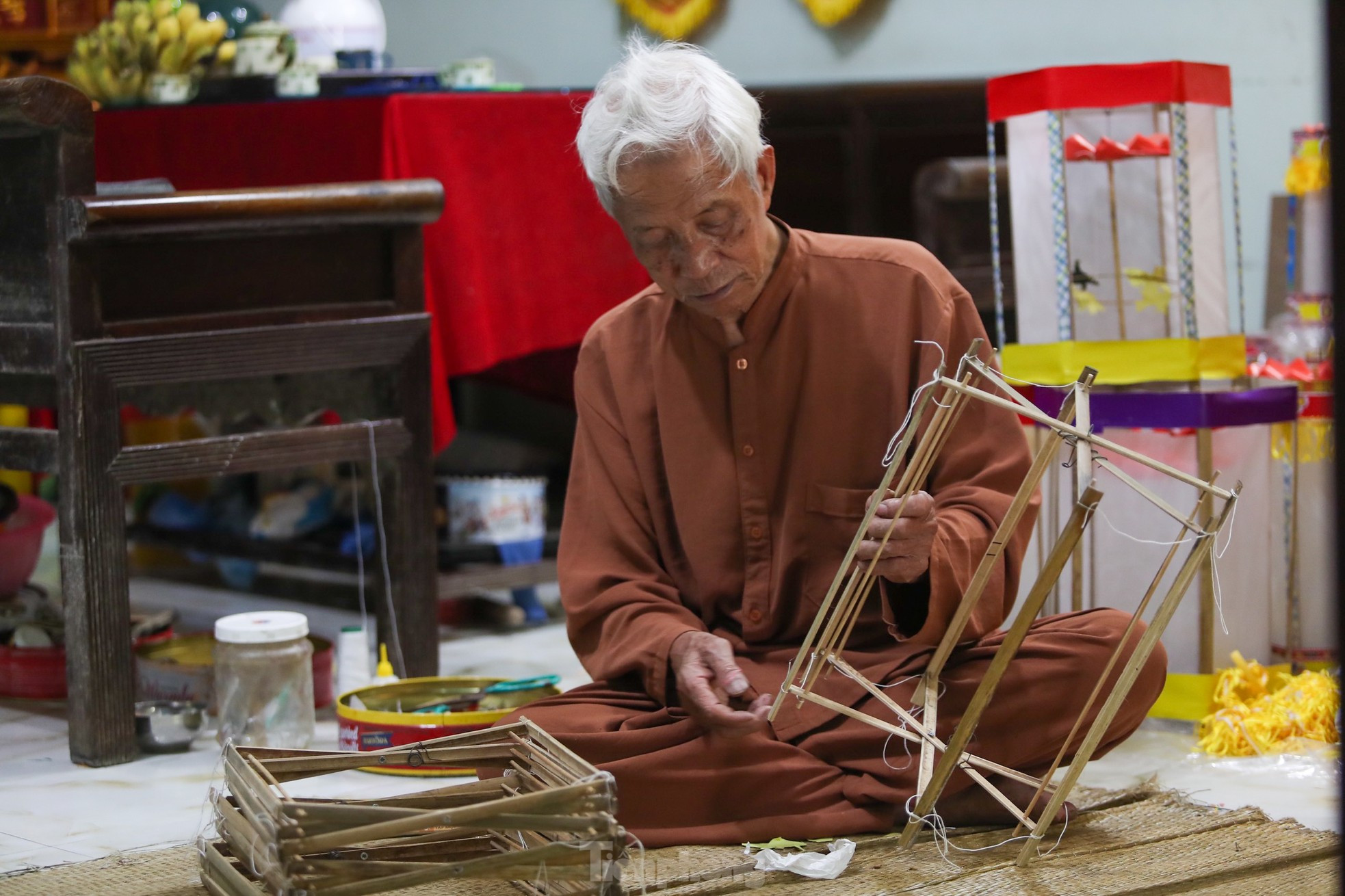 Nghệ nhân dành hơn 70 năm thổi hồn cho rằm Trung thu thêm sáng ảnh 5