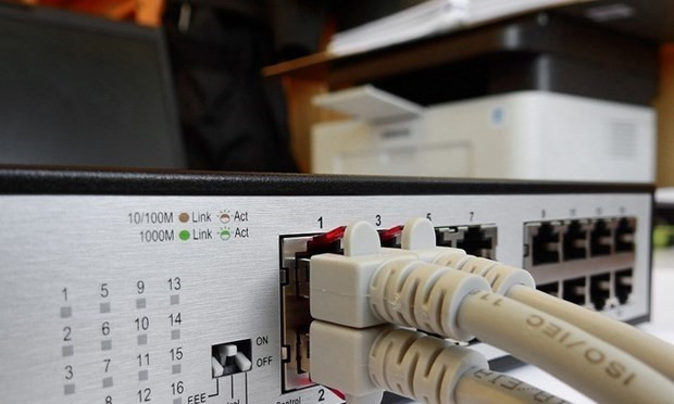 Incident disrupts intnernet connection on Asia-Africa-Europe 1 undersea cable hinh anh 1