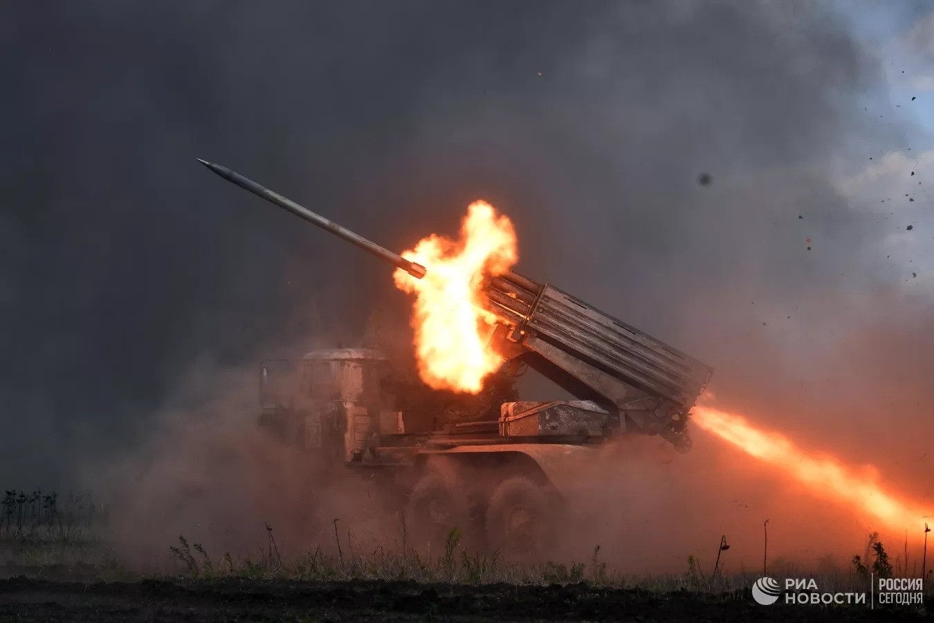 Nga cáo buộc Mỹ - Anh giúp Ukraine, Bulgaria sẽ giao tên lửa S-300 cho Kiev