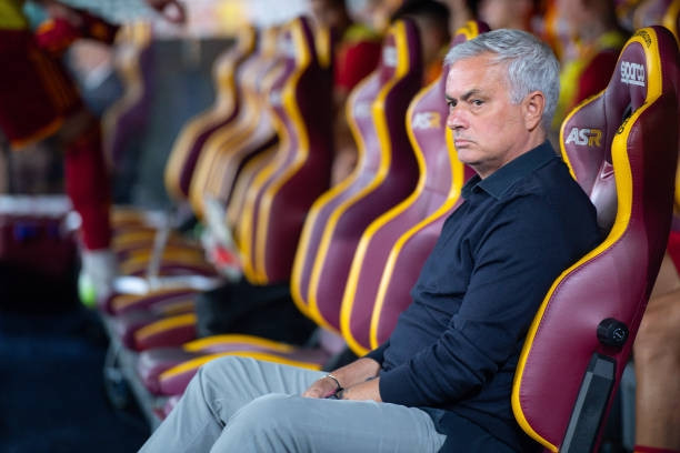 Kết quả bóng đá hôm nay 29/9/2023: Roma của HLV Mourinho thua sốc