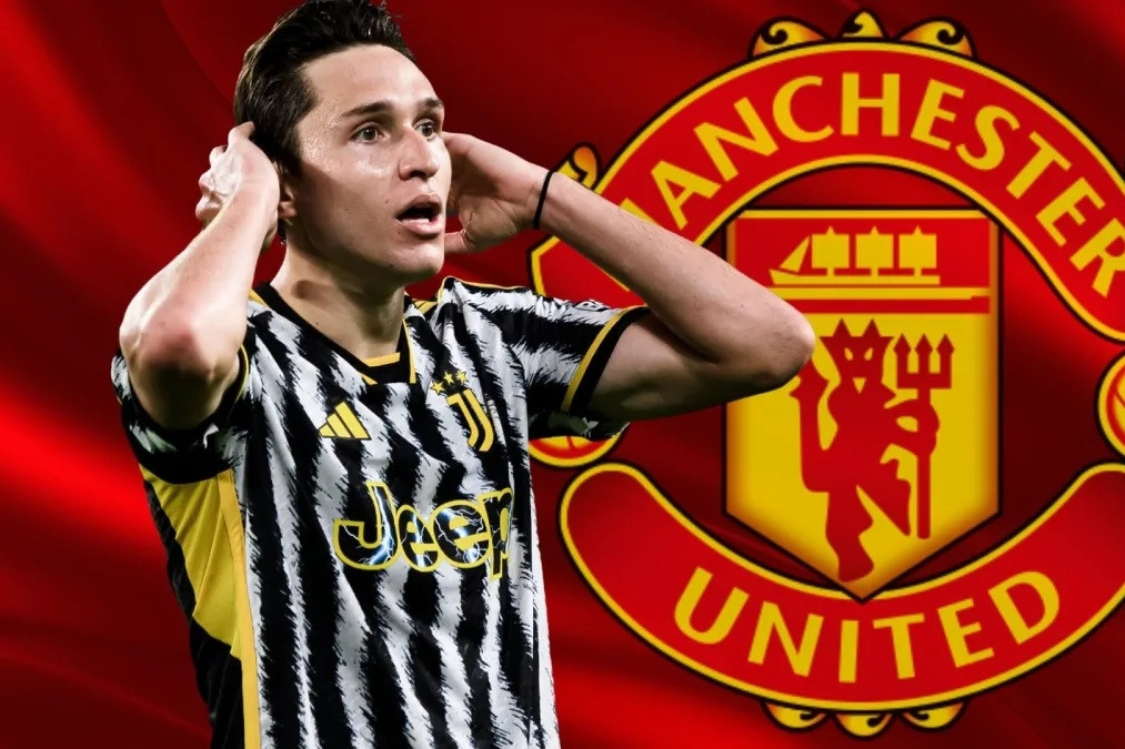 MU mua gấp sao Juventus thay Jadon Sancho