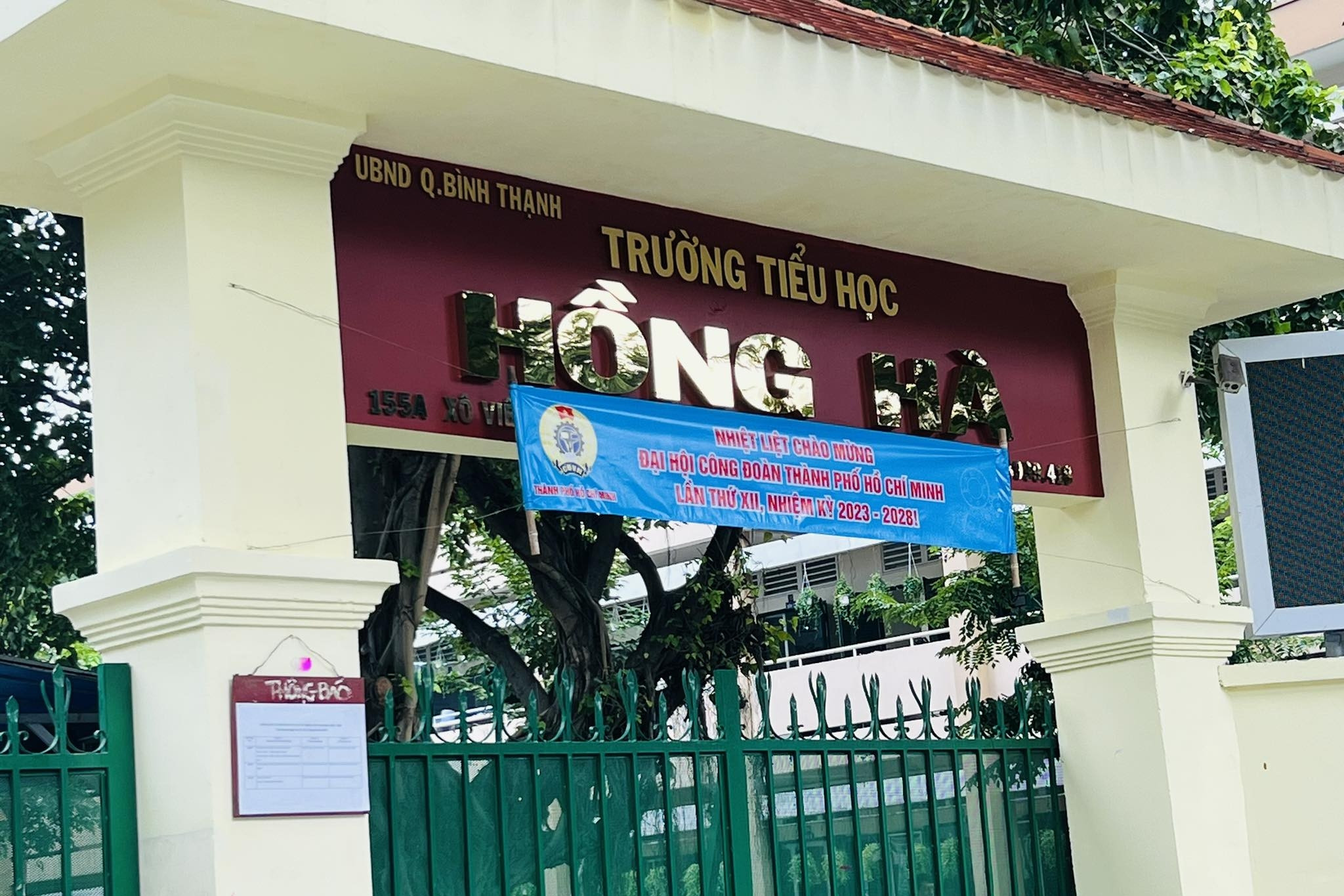 Trường tiểu học hoàn trả gần 250 triệu đồng tiền lạm thu