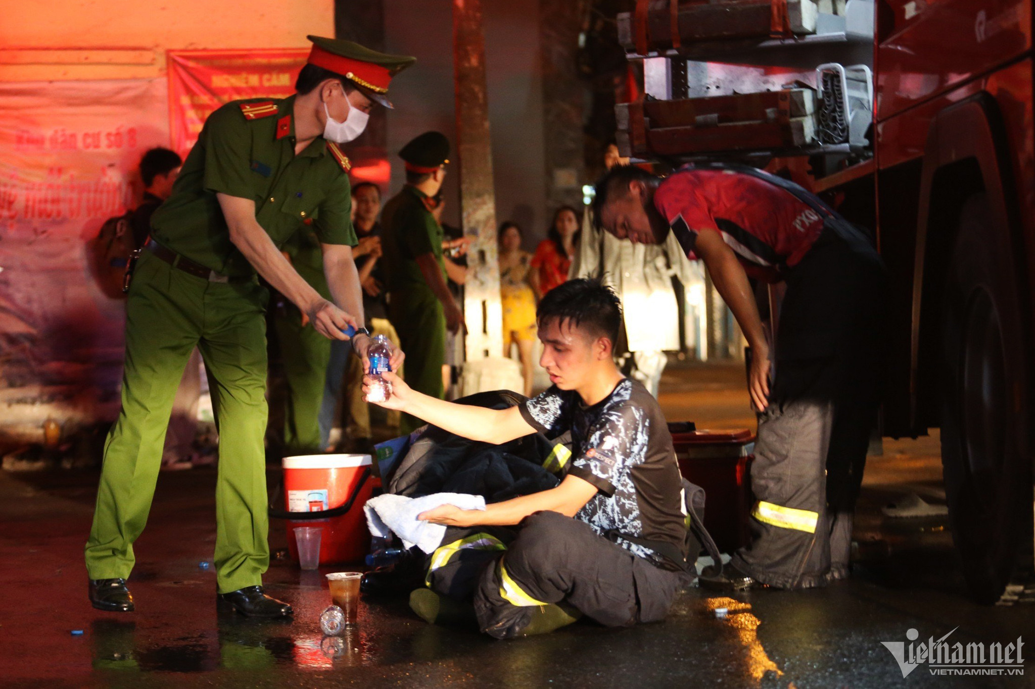 'Chúng tôi mong không phải trực tiếp cứu chữa những vụ cháy như ở chung cư mini'