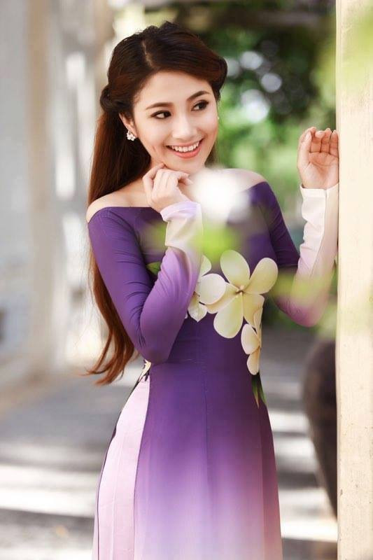 Ai sinh ra danh xưng Hoa hậu Bolero, Thánh nữ Bolero ở làng nhạc Việt? ảnh 4