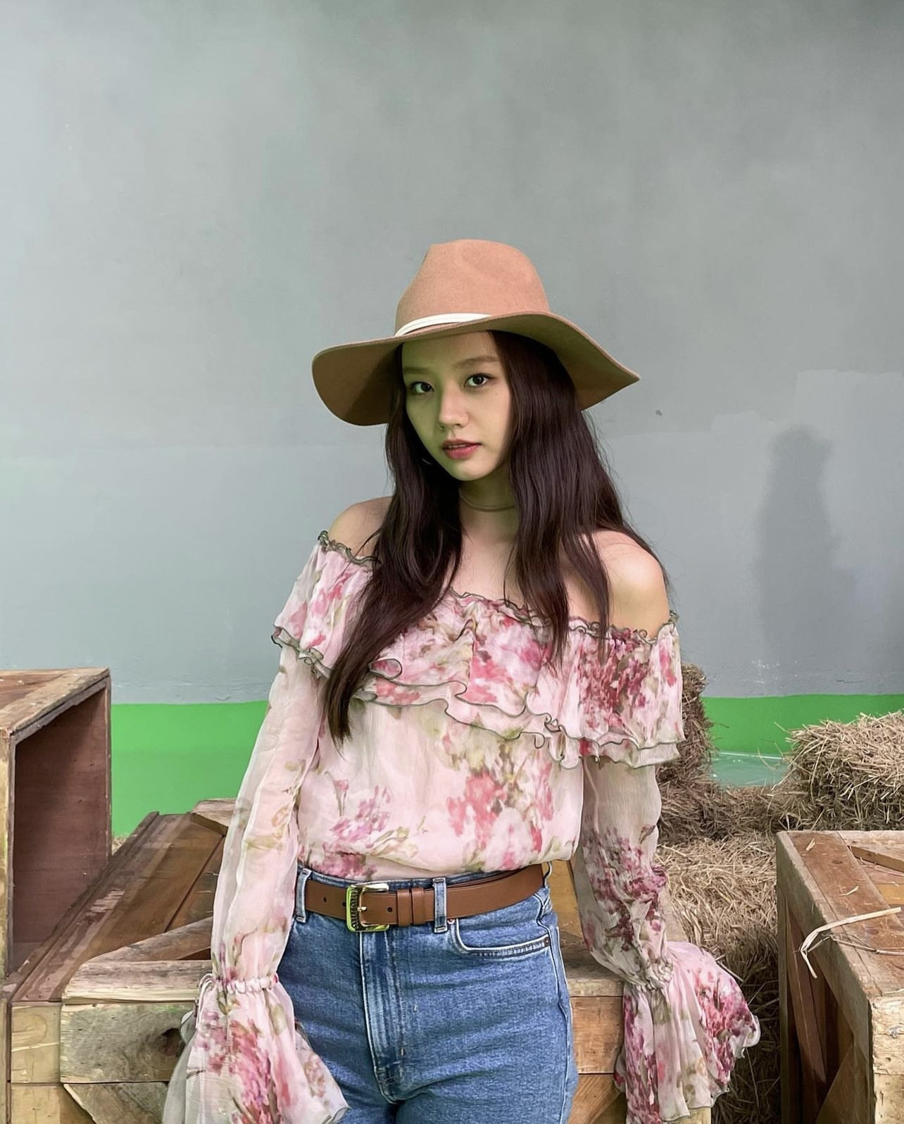 Nữ diễn viên bắt hãng hàng không Mỹ phải xin lỗi là ai? ảnh 1