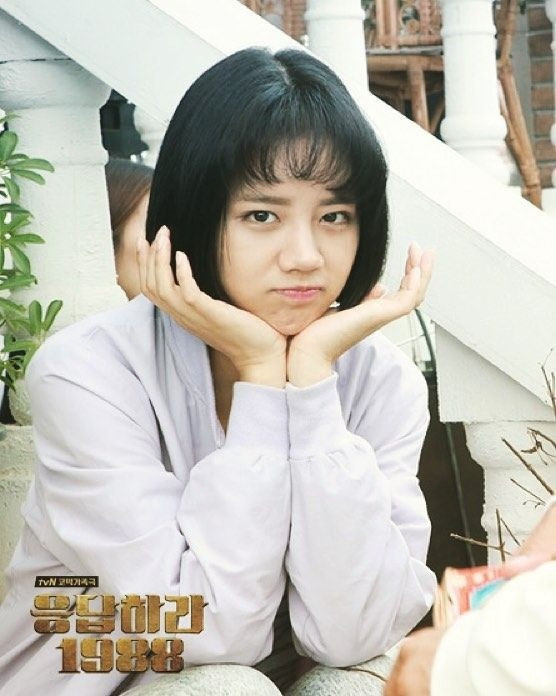 Nữ diễn viên bắt hãng hàng không Mỹ phải xin lỗi là ai? ảnh 15