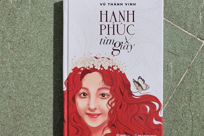 NSƯT Thành Vinh - 'cha đẻ' loạt cuộc thi bolero ra sách 'Hạnh phúc từng giây'