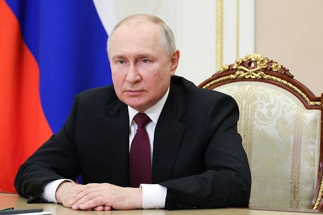 Ông Putin cho phép người Ukraine nhập cảnh vào Nga không cần visa