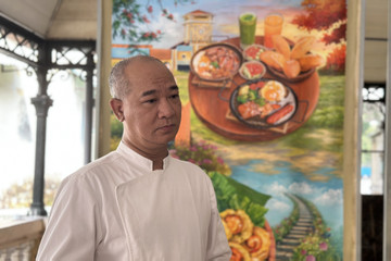 Vua đầu bếp Phạm Tuấn Hải tiết lộ gia vị đặc biệt trong món hàu nướng nổi danh