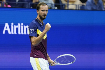 US Open 2023: Daniil Medvedev vào vòng 4 sau loạt tie-break nghẹt thở