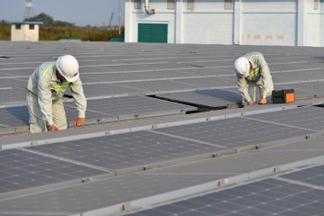 Bộ Công Thương: Địa phương chịu trách nhiệm chọn dự án điện mặt trời, điện gió