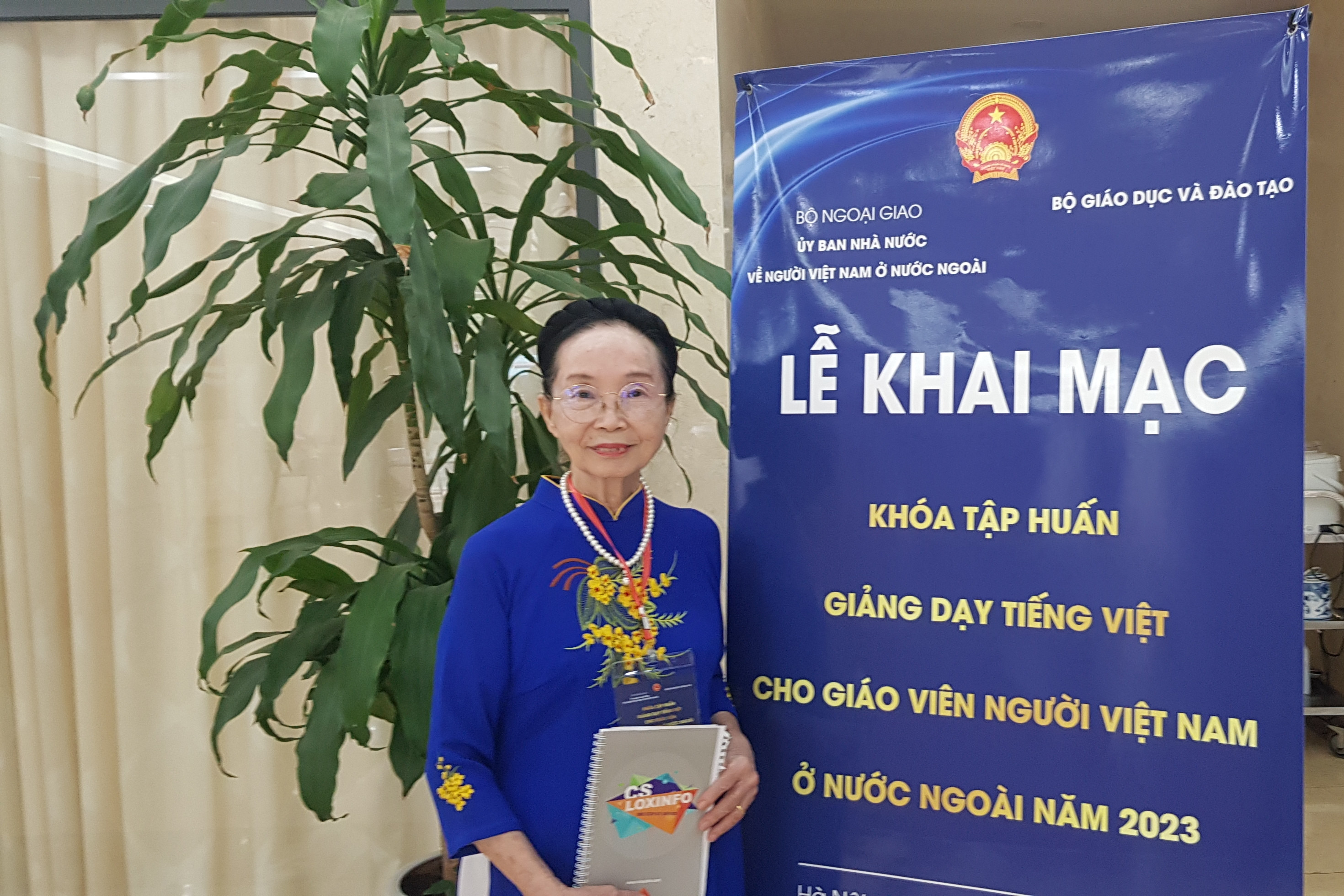 Hành trình gieo mầm tiếng Việt của bà giáo 76 tuổi ở Thái Lan