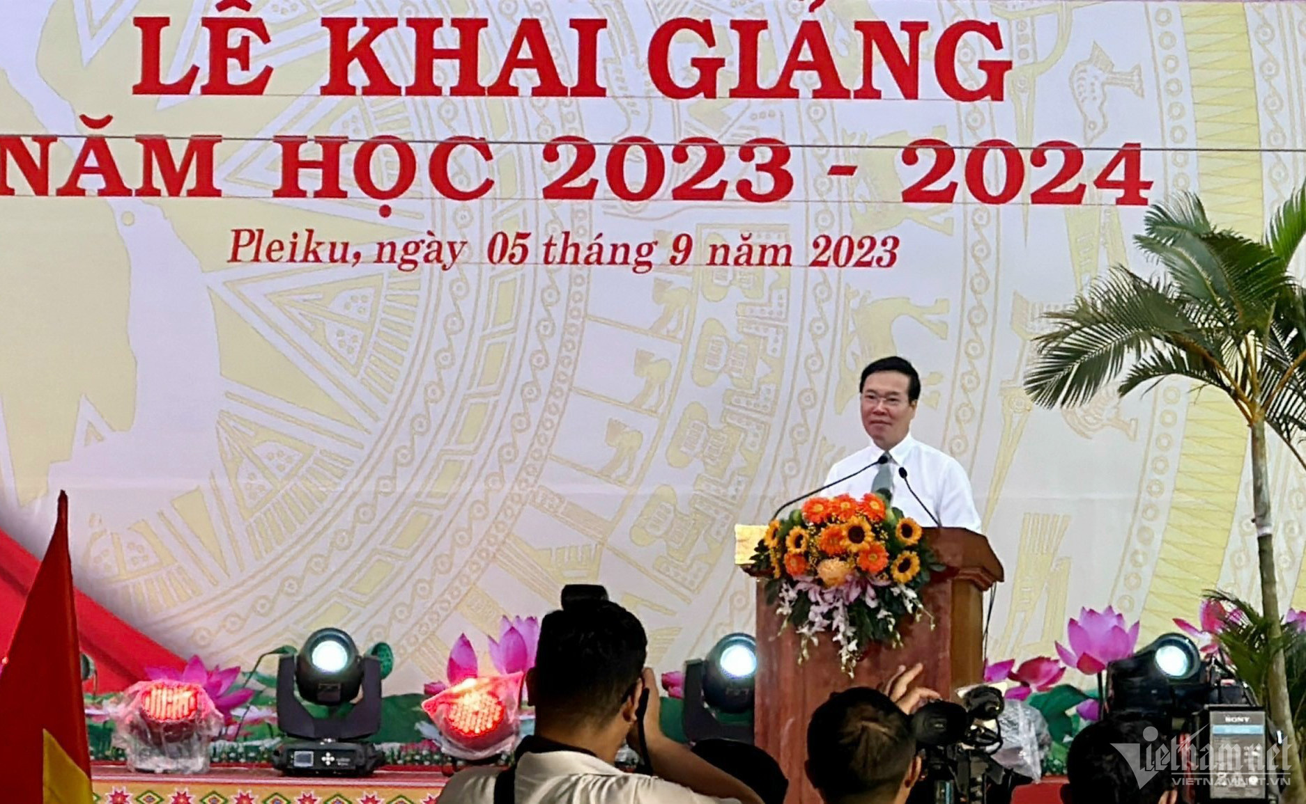 Những hình ảnh đẹp về lễ khai giảng năm học mới 2020-2021 tại Nghệ An |  Kênh tin tức tổng hợp Pháp luật & Đời sống 24H