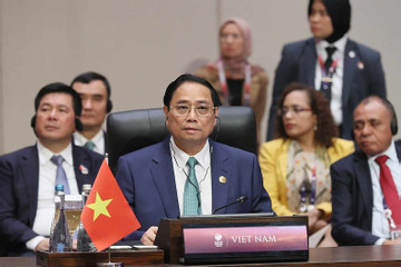 Hình ảnh Thủ tướng dự Hội nghị Cấp cao ASEAN với Trung Quốc, Hàn Quốc, Nhật Bản