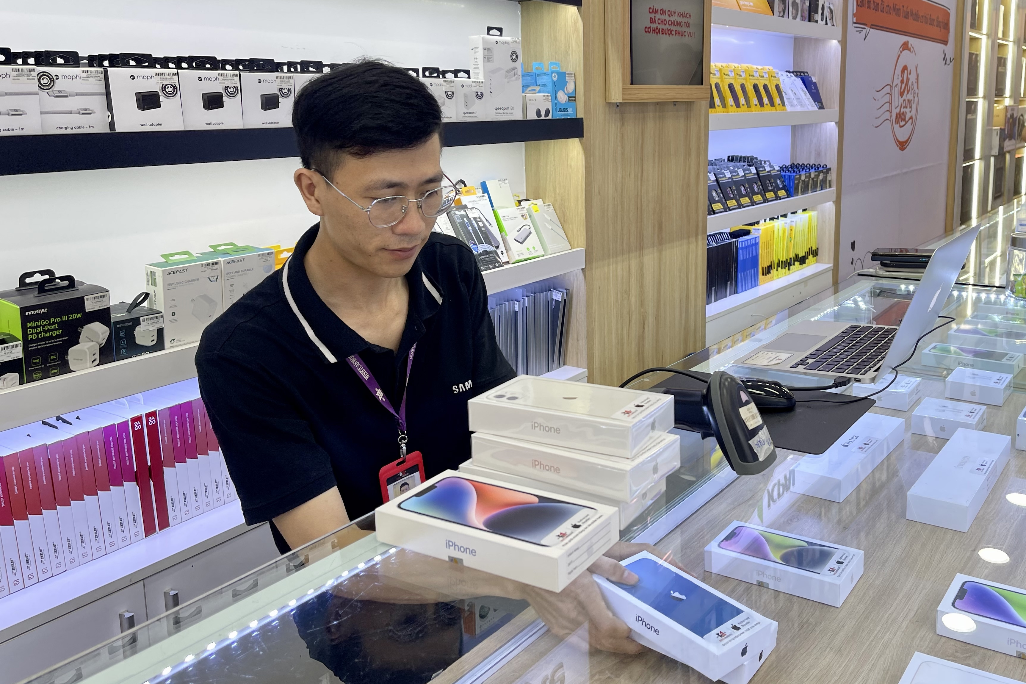 Thị trường iPhone Việt Nam chưa biến động trước thông tin iPhone 15 sắp ra mắt