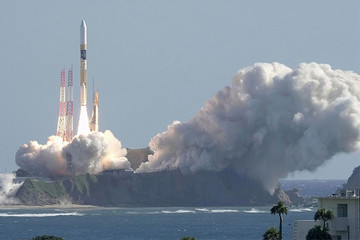 Nhật Bản phóng thành công tàu thám hiểm Mặt trăng, thực hiện cùng lúc 2 sứ mệnh