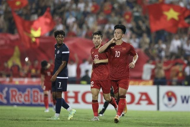 Vietnam trounce Guam 6-0 in AFC U23 Asian Cup 2024 qualifiers hinh anh 1