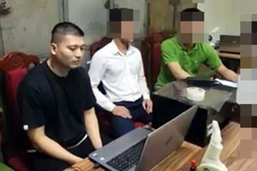 Bắt một nhân viên ngân hàng cầm đầu đường dây làm giả giấy tờ ở Hà Nội
