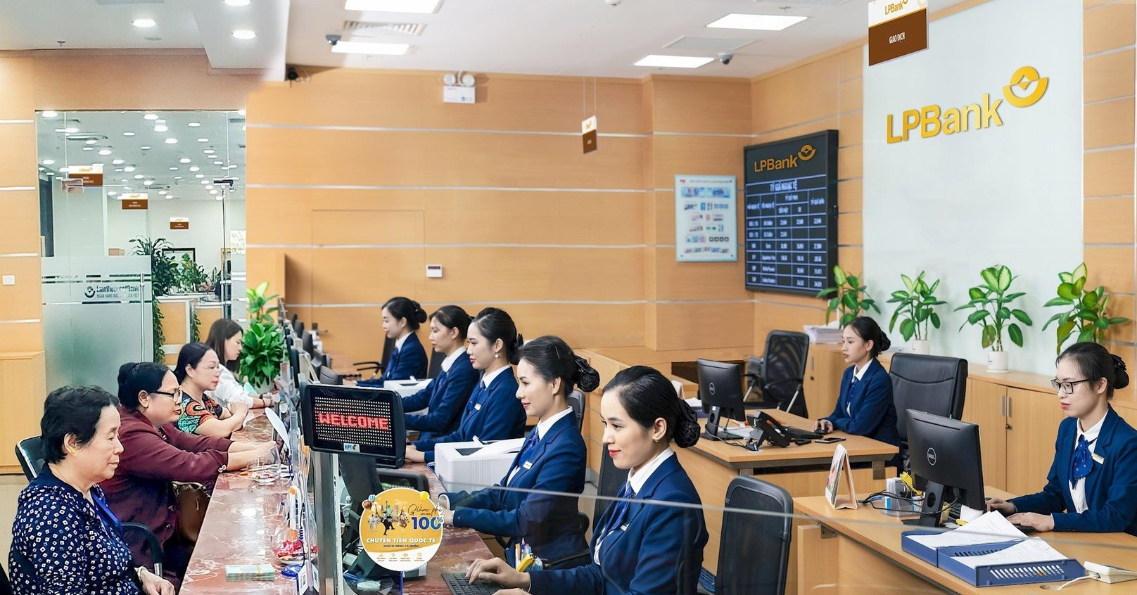 NHNN: Tiết kiệm bưu điện diễn ra bình thường tại các điểm giao dịch Bưu ...