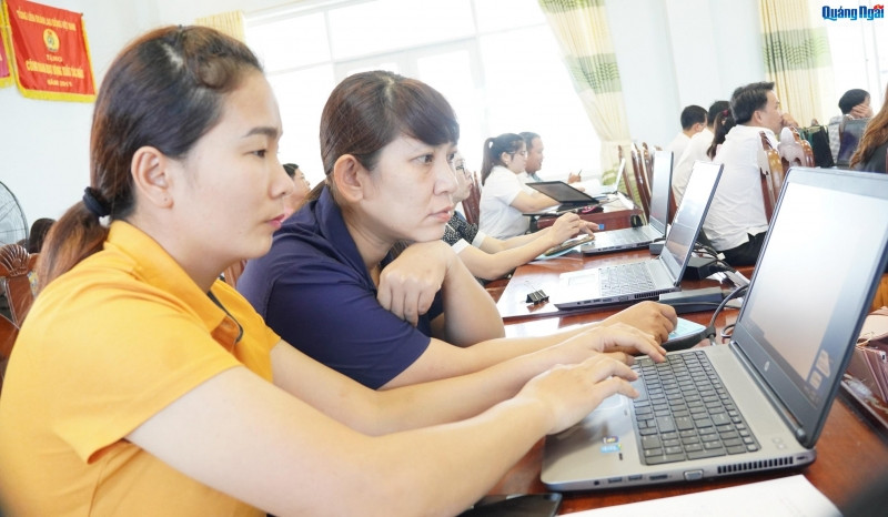 Quảng Ngãi tổ chức tập huấn tổ công nghệ số cộng đồng