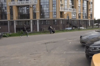 Xem Nga bắt giữ những kẻ buôn lậu bộ phận vũ khí cho Ukraine