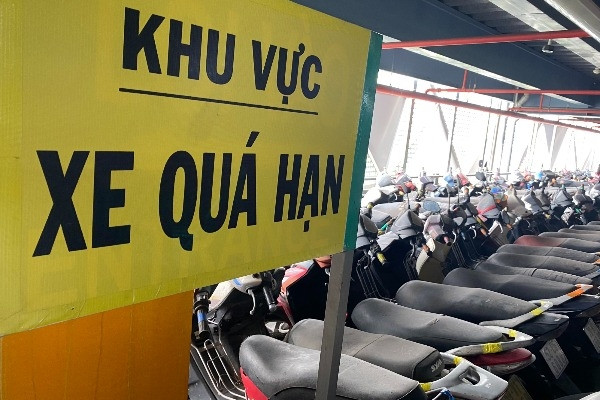 Nghìn 'ngựa sắt' bị bỏ quên ở nhà xe Tân Sơn Nhất, có chiếc gửi đến 7 năm