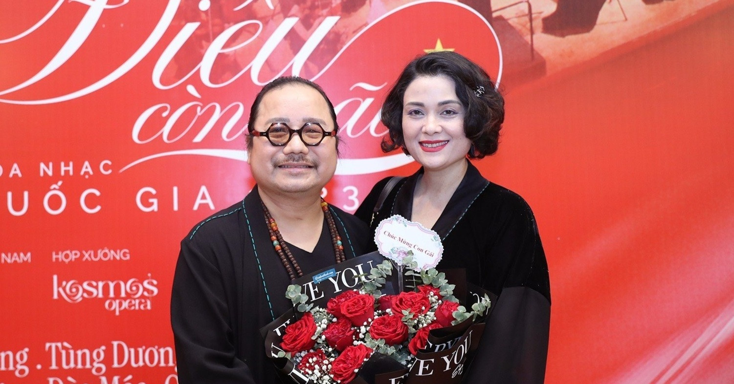 Trần Mạnh Tuấn nhắn gửi lời yêu thương xúc động đến bà xã