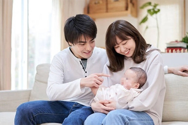 Vợ chồng tôi vất vả đi tìm con và nhận được cái kết bất ngờ