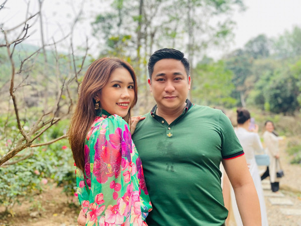 Vợ trẻ kém 13 tuổi của Minh Tiệp: Tự nguyện dậy từ 5h sáng bóp chân cho mẹ chồng, rời xa showbiz lo cho tổ ấm - Ảnh 6.