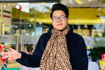 Nam sinh lớp 11 đạt điểm SAT thuộc top 1% thế giới trong lần thi đầu tiên