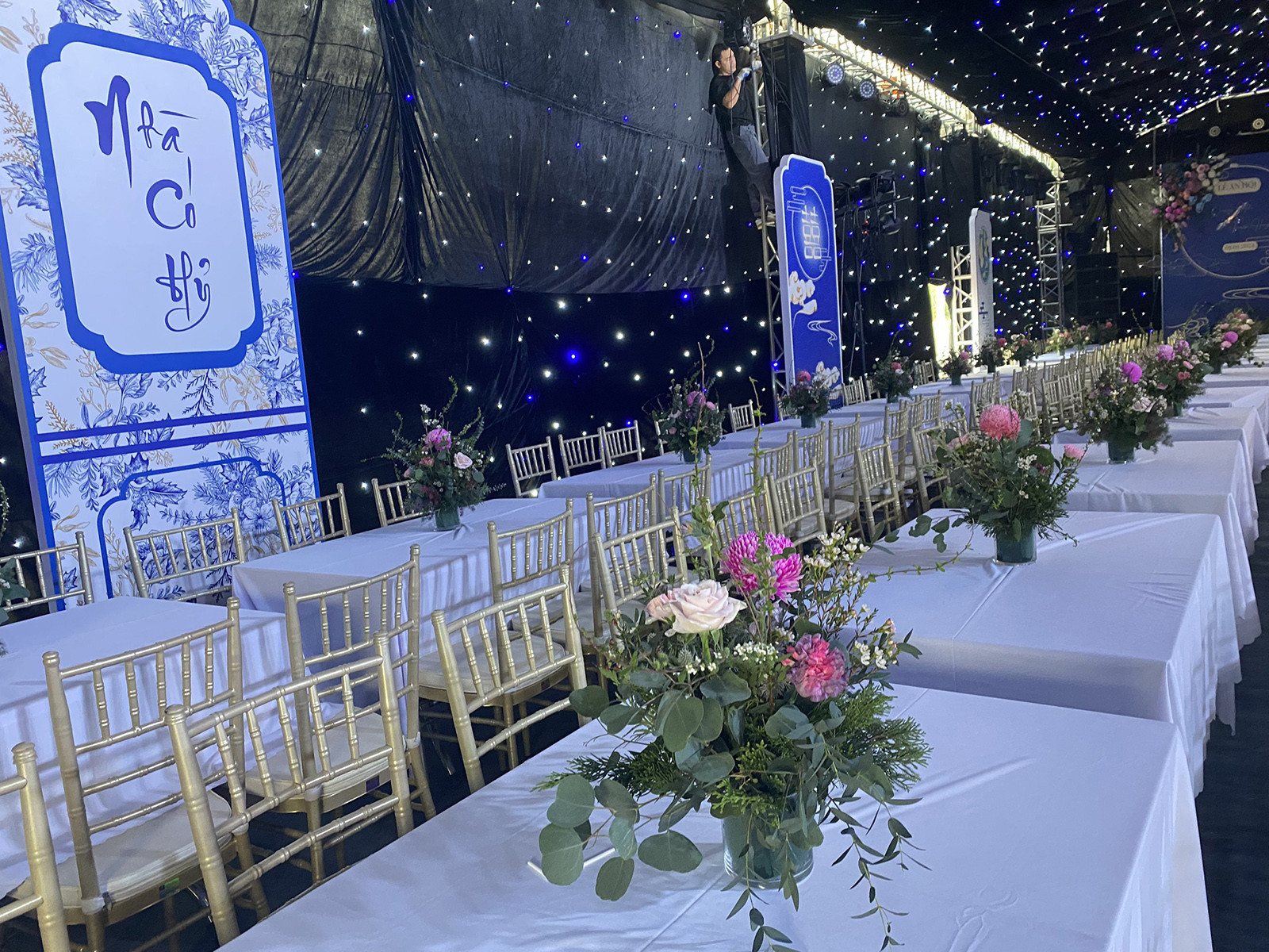 quang hai an hoi 6.jpg