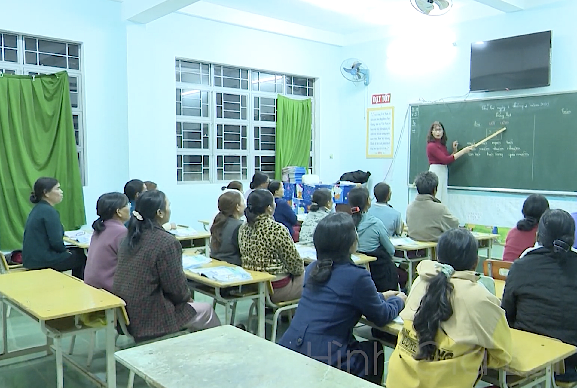 An Giang thu được kết quả tích cực trong nỗ lực xóa mù chữ cho đồng bào DTTS