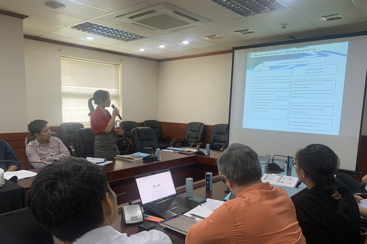 Tăng cường truyền thông về quản lý chất thải nguy hại