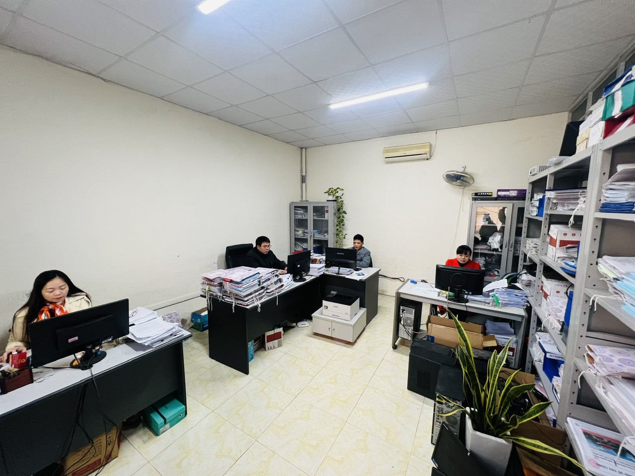anh 10a.jpg
