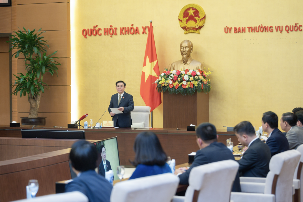 Quán triệt sâu sắc và triển khai tốt các nhiệm vụ lớn của công tác đối ngoại tại sở tại