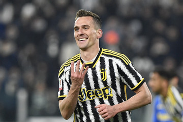 Juventus thắng '4 sao', vào bán kết Coppa Italia
