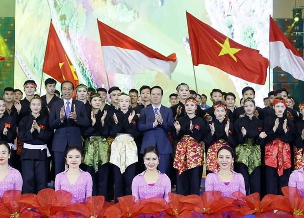 Presidents of Vietnam, Indonesia enjoy martial arts performances hinh anh 1
