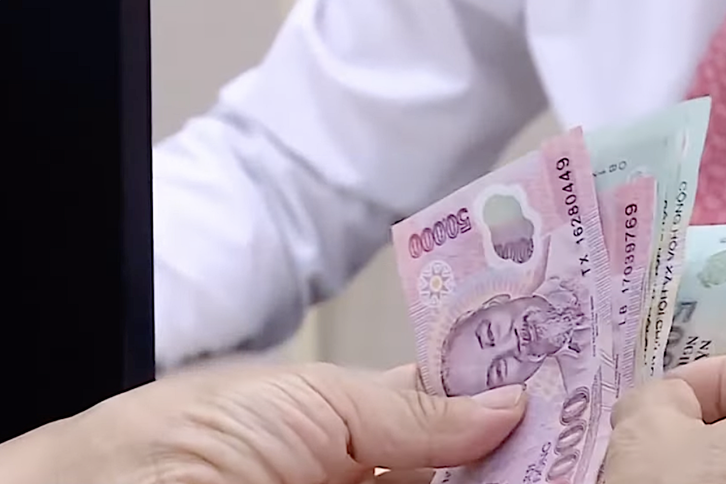Tiếp sức khu vực trường học triển khai các giải pháp tài chính toàn diện