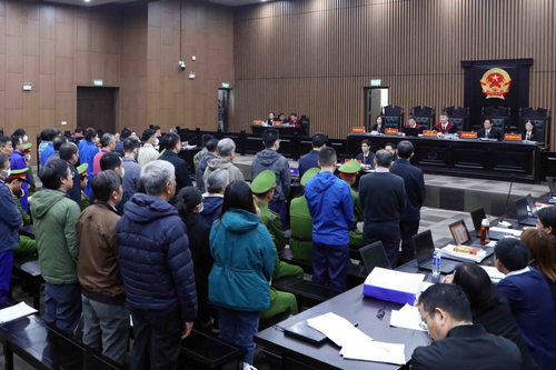 Lằn ranh công - tội và điều bất ngờ trong phiên tòa xử vụ Việt Á