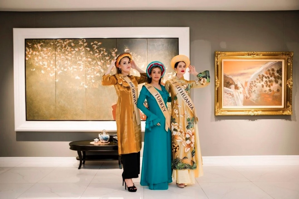 miss global 2023 finalists explore vietnamese culture picture 8