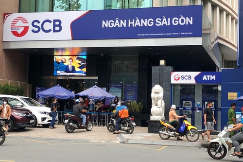 Sau đóng cửa hàng loạt phòng giao dịch, ngân hàng SCB mời thầu gỡ bảng biển