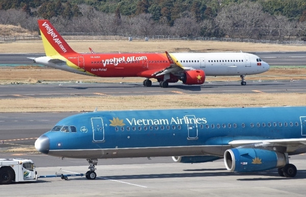 Vulnerable local airlines anticipate rebound in 2024