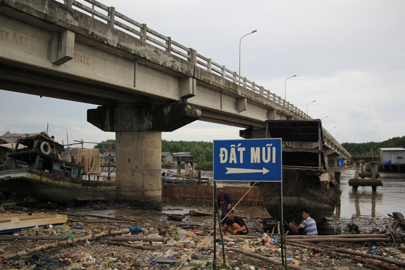 Phân vùng quy hoạch biển, bảo vệ môi trường gắn với phát triển du lịch