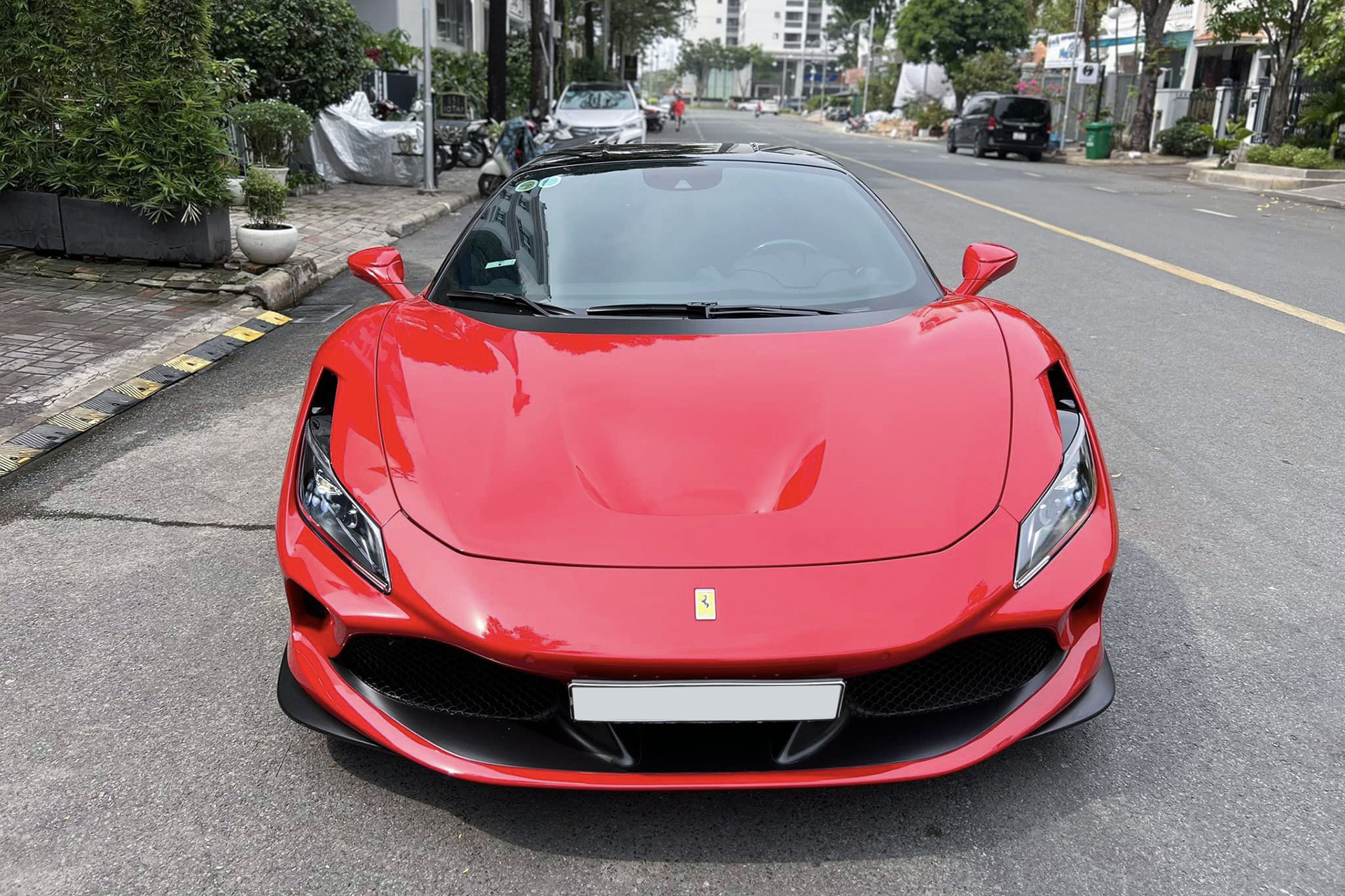 ferrari f8 cu 2.jpg