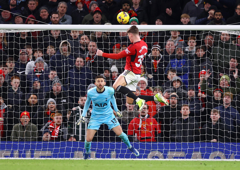 MU 2-2 Tottenham.jpg