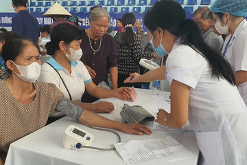 Gần 100% người cao tuổi ở Hà Giang có thẻ BHYT