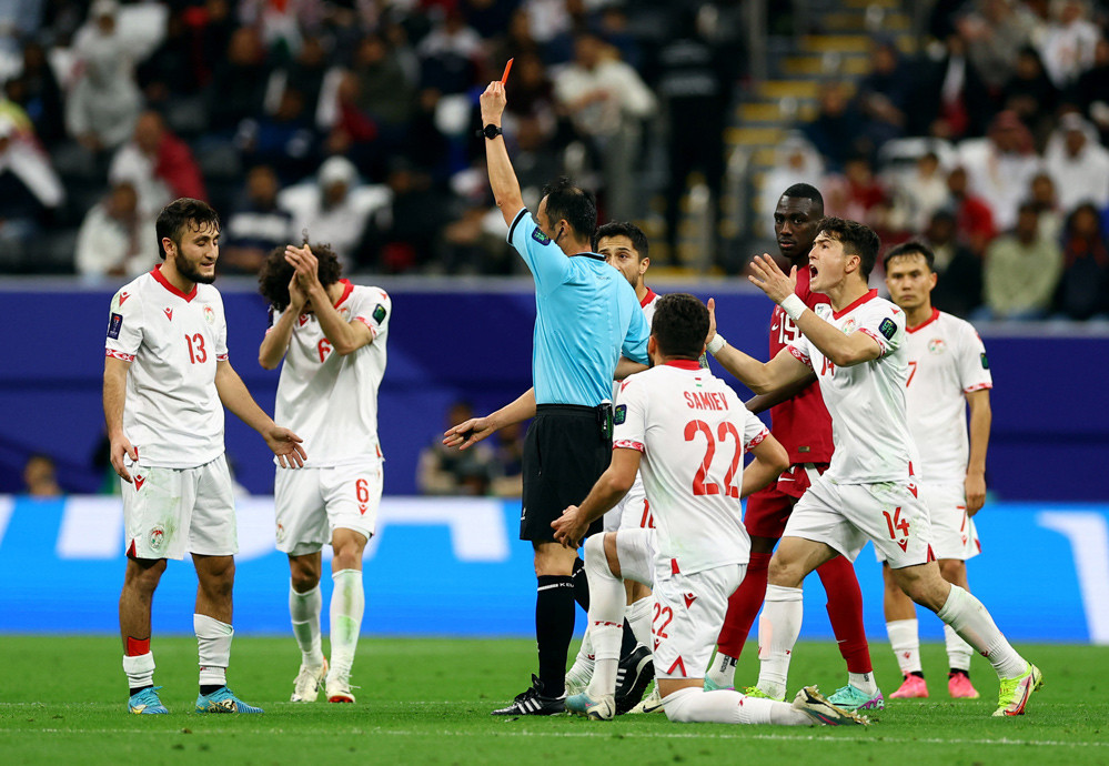 2024 01 17t161842z 1741160336 up1ek1h19b4md rtrmadp 3 soccer asiancup tjk qat report.jpg